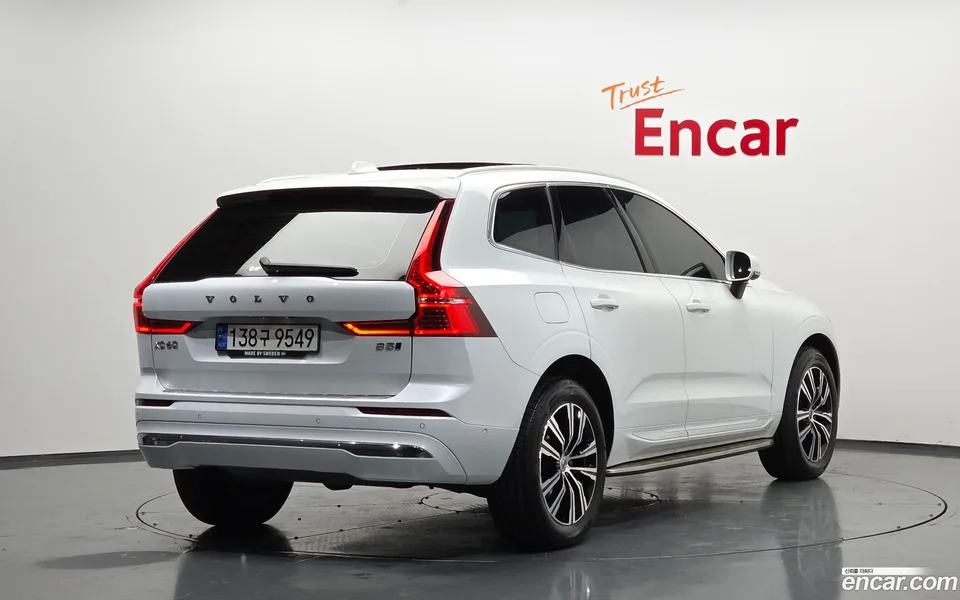 Volvo XC60 B5 2022 — миниатюра 2