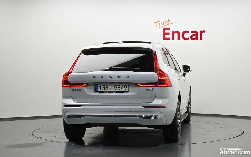 Volvo XC60 B5 2022 — миниатюра 4
