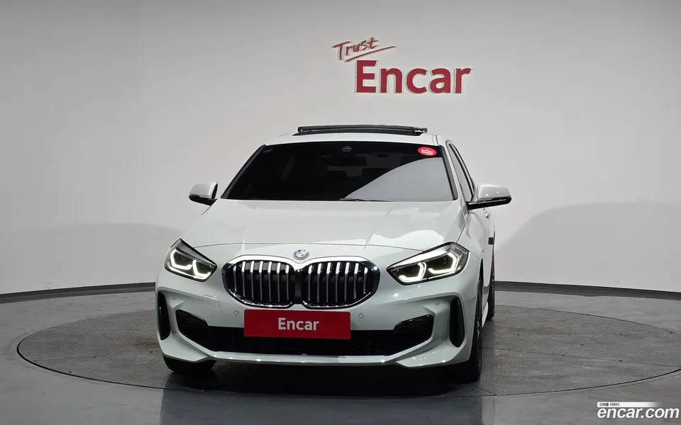 BMW 1 Series 120i M 2024 — миниатюра 3