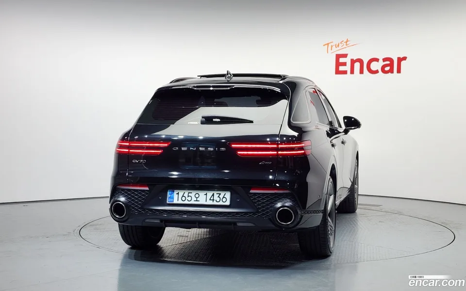 Genesis GV70 2.5T AWD 2023 — миниатюра 4