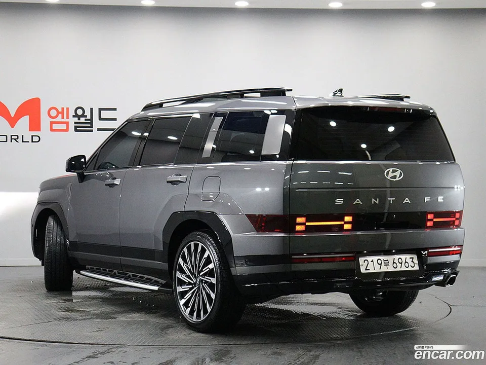 Hyundai SantaFe 2.5T 2WD 2023 — миниатюра 4
