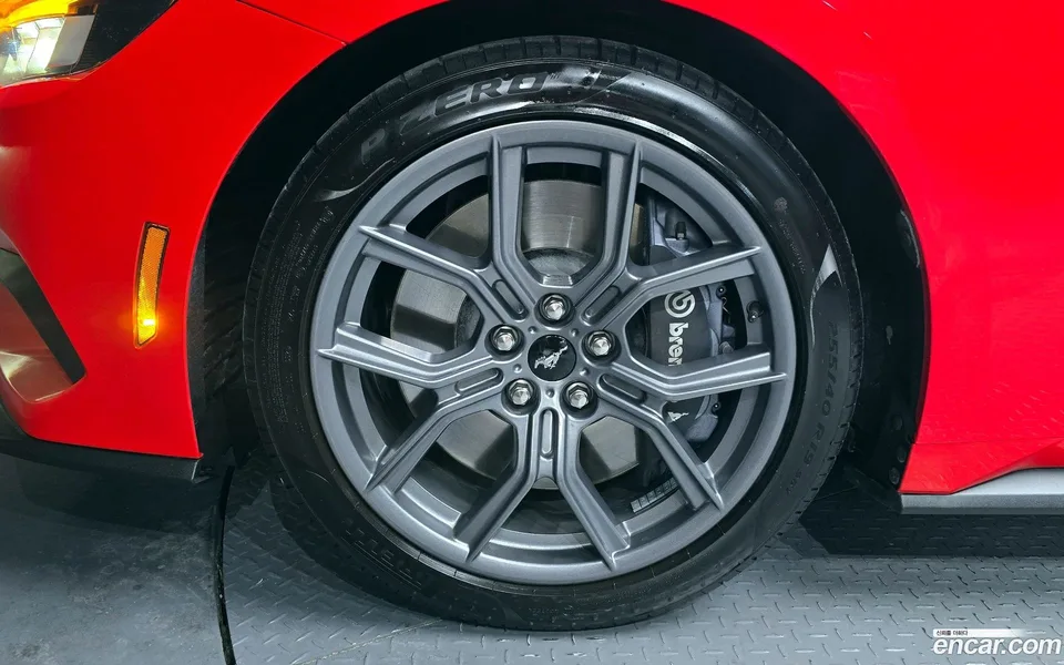 Ford Mustang 2.3 2024 — миниатюра 5