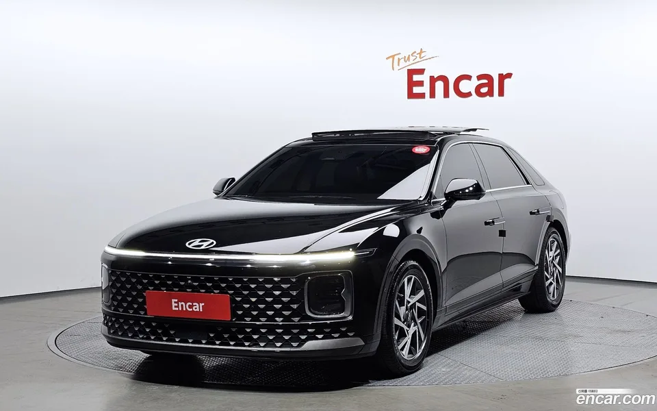 Hyundai Grandeur Hybrid 2023 — фото 1, купить с доставкой в Москву