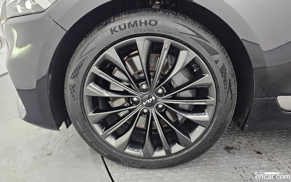 Kia K9 3.8 GDI AWD 2024 — миниатюра 5