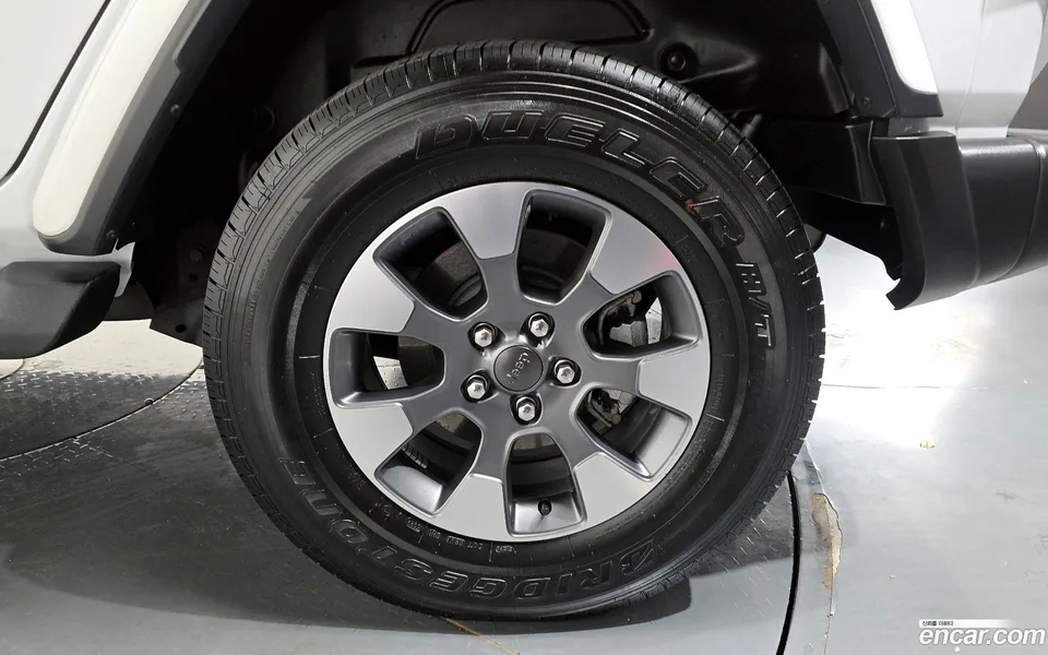 Jeep Wrangler 2.0 4 2023 — миниатюра 5