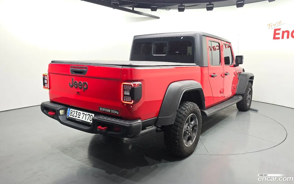 Jeep Gladiator 3.6 2023 — миниатюра 2