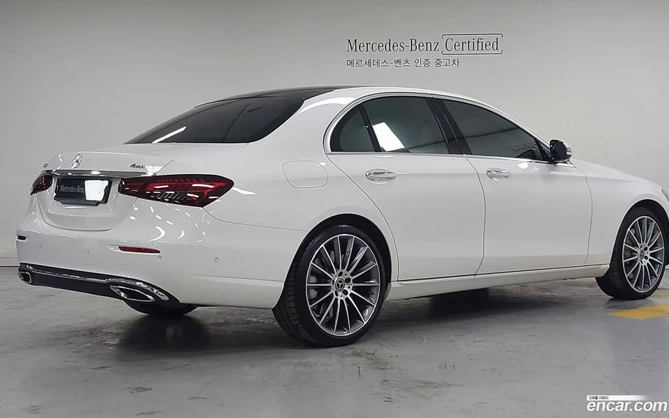 Mercedes-Benz E-Class E450 4MATIC 2022 — миниатюра 2