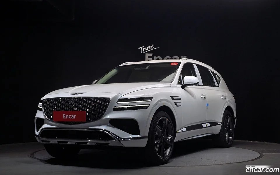 Genesis GV80 2.5T AWD 2025 — фото 1, купить с доставкой в Москву