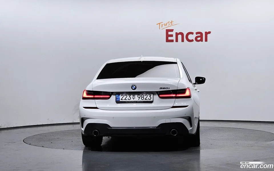 BMW 3 Series 320i M 2022 — миниатюра 4