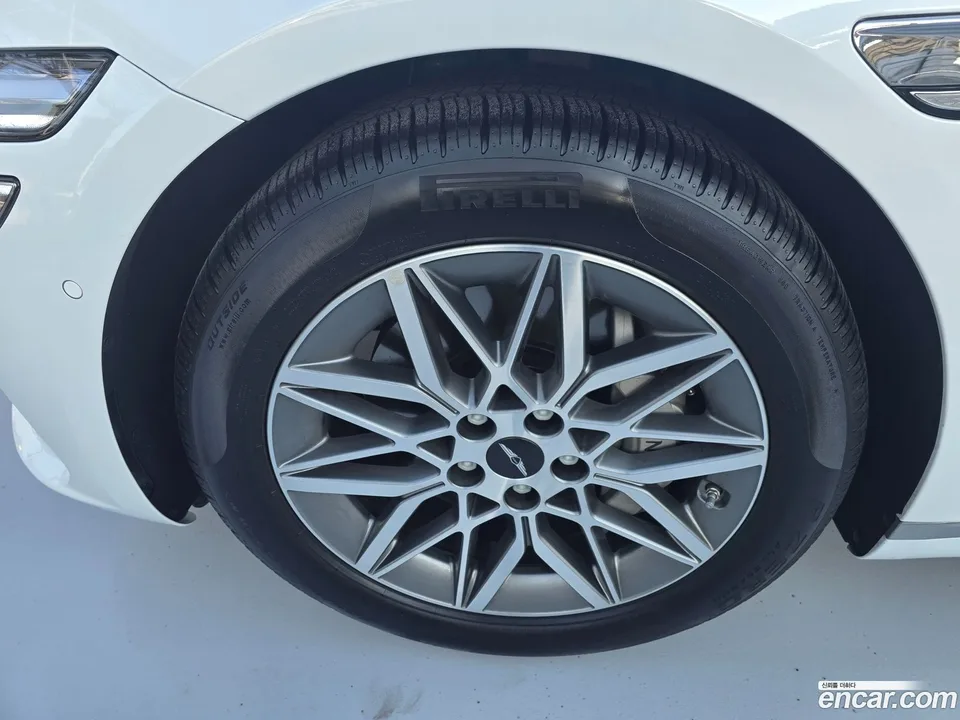 Genesis G80 2.5 2WD 2025 — миниатюра 5