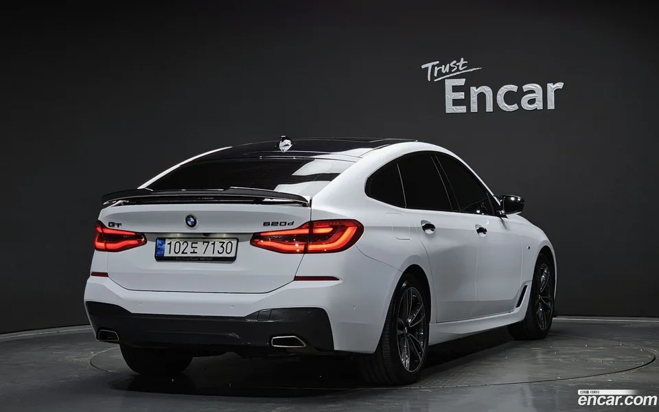 BMW 6 Series GT 620d M 2022 — миниатюра 2