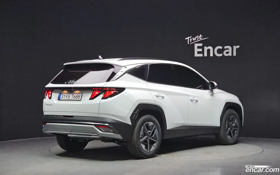 Hyundai Tucson Hybrid NX4 HEV 1.6 2WD 2025 — миниатюра 2