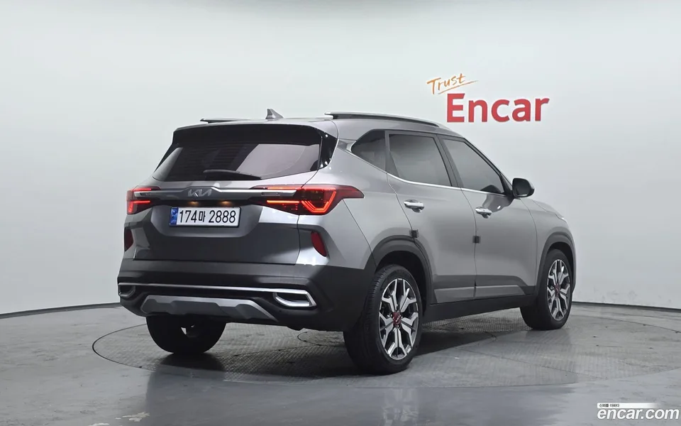 Kia Seltos 1.6 2WD 2022 — миниатюра 2