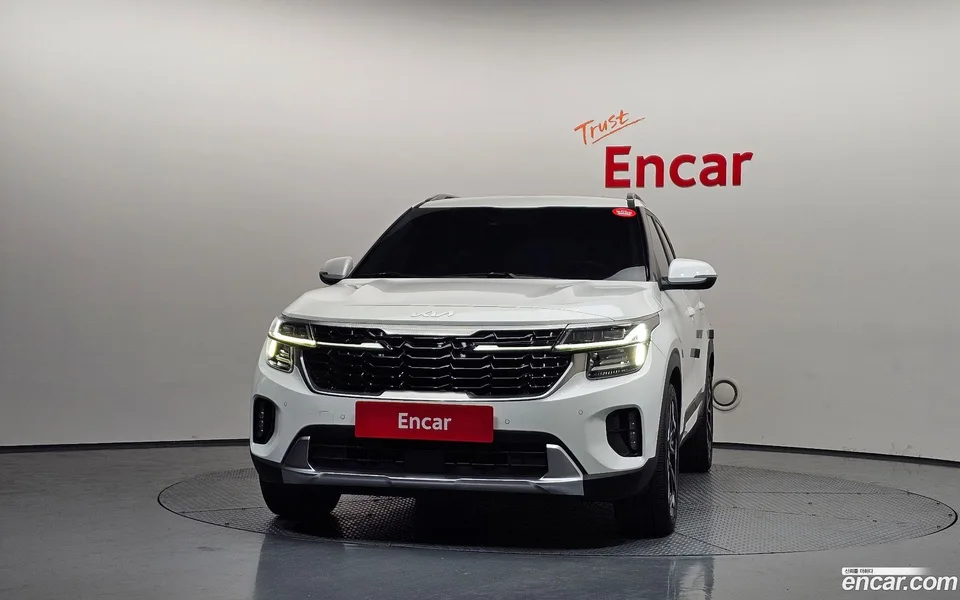 Kia Seltos 1.6 2WD 2023 — миниатюра 3