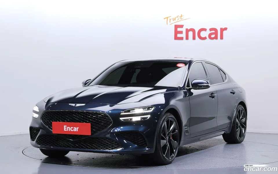 Genesis G70 2.0T 4WD 2022 — фото 1, купить с доставкой в Москву