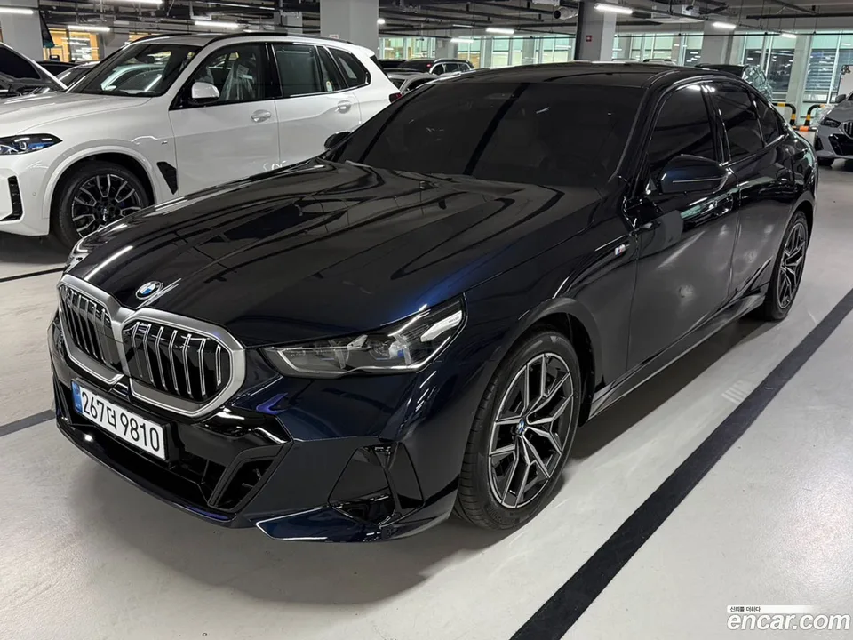 BMW 5 Series 520i M 2025 — миниатюра 3
