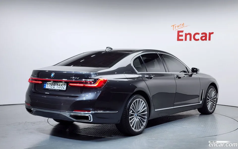 BMW 7 Series 730d xDrive 2022 — миниатюра 2