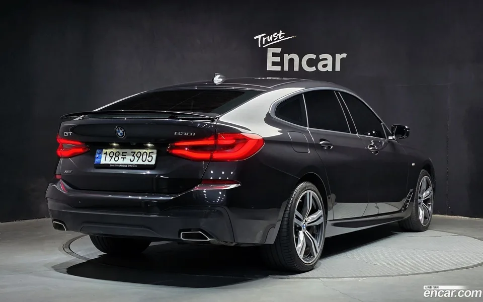 BMW 6 Series GT 630i xDrive M 2022 — миниатюра 2