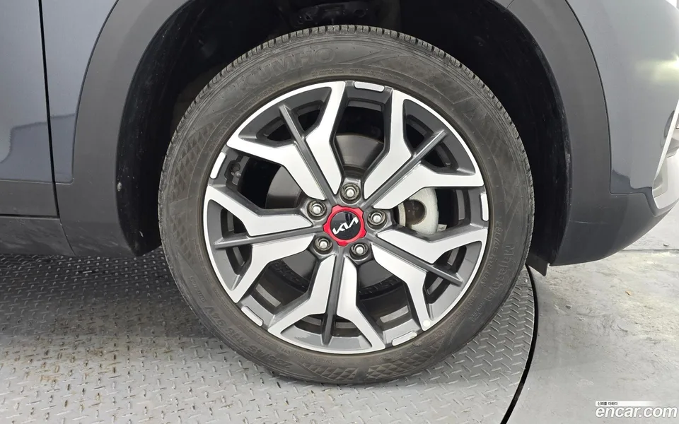 Kia Seltos 1.6 2WD 2022 — миниатюра 5