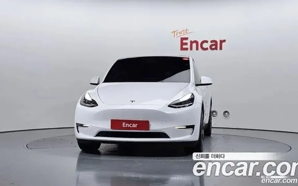 Tesla Model Y AWD 2022 — миниатюра 3
