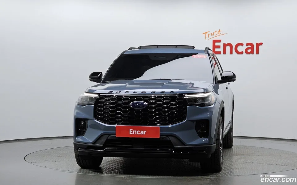 Ford Explorer 2.3 ST- 4WD 2025 — миниатюра 3