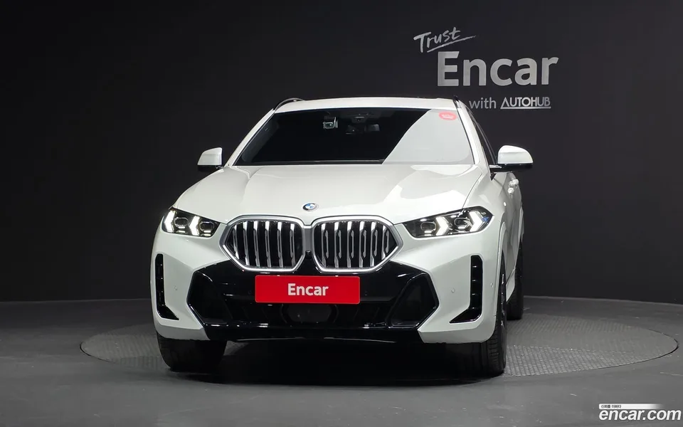 BMW X6 xDrive40i M 2025 — миниатюра 3