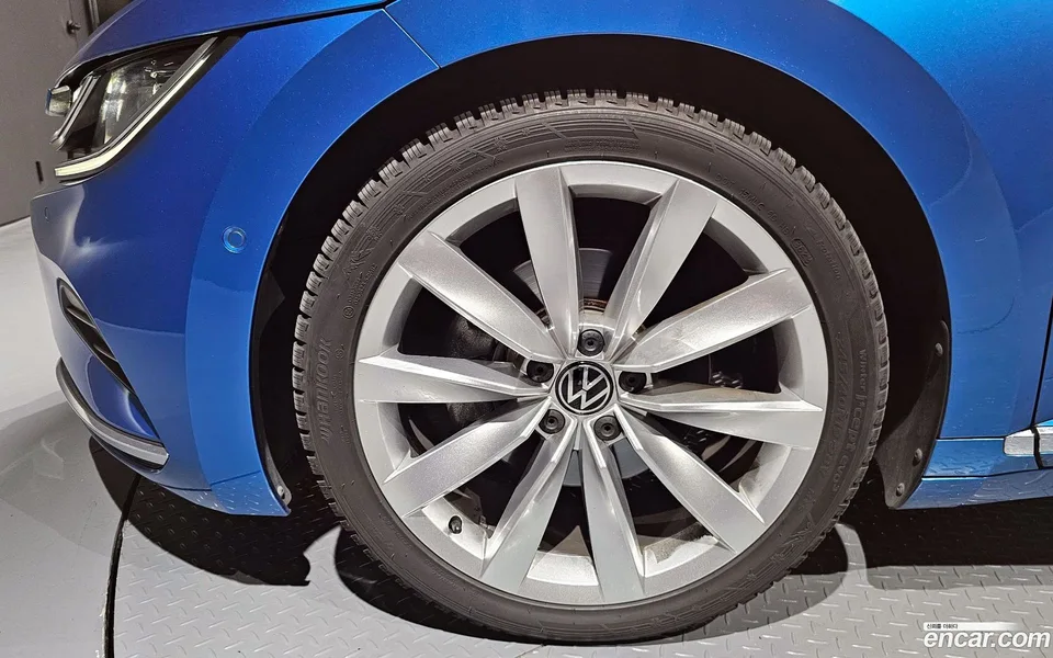 Volkswagen Arteon 2.0 TDI 2023 — миниатюра 5