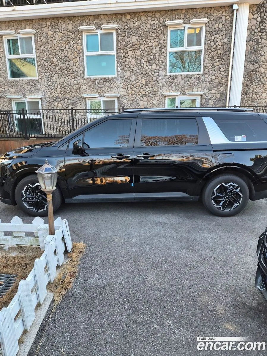 Kia Carnival 9 2025 — миниатюра 3