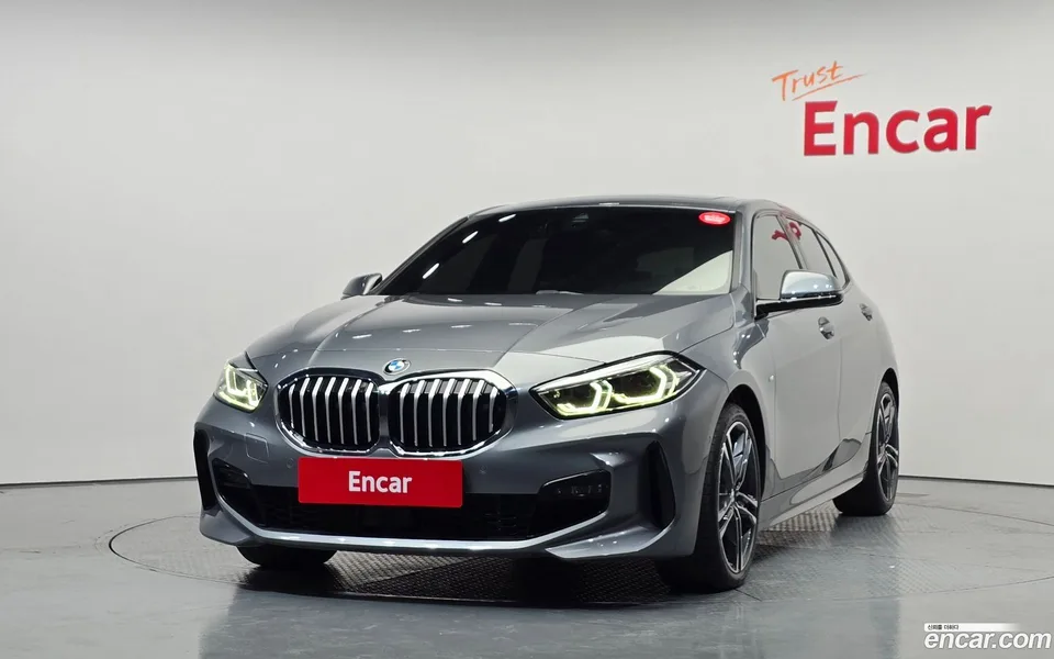 BMW 1 Series 120i M 2024 — миниатюра 3