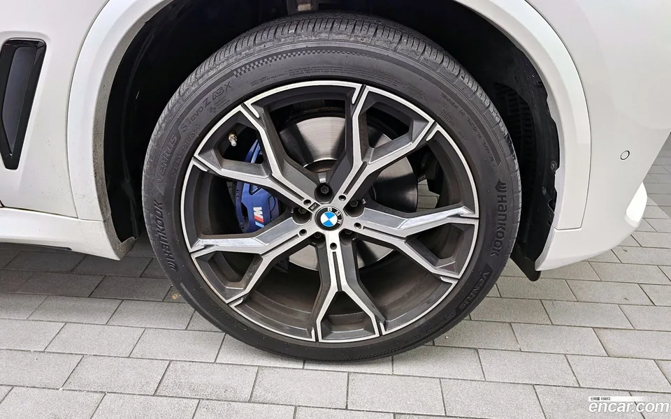 BMW X5 xDrive 30d M 2022 — миниатюра 5