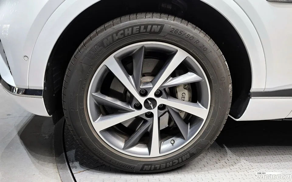 Genesis GV80 2.5T 2WD 2024 — миниатюра 5