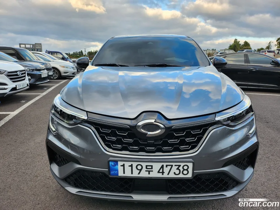 Renault Samsung XM3 (Arkana) 1.6 E-TECH e- 2023 — фото 1, купить с доставкой в Москву