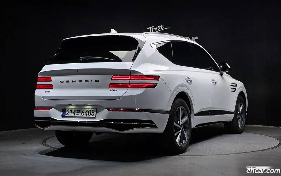 Genesis GV80 2.5T 2WD 2024 — миниатюра 2