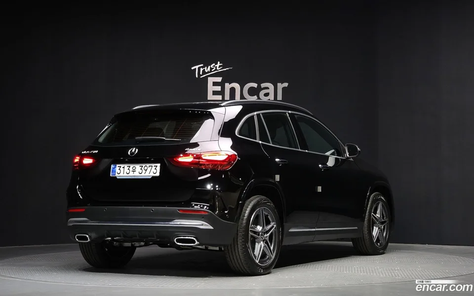 Mercedes-Benz GLA-Class GLA250 4MATIC 2025 — миниатюра 2