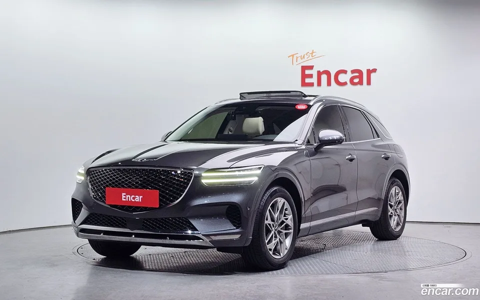 Genesis GV70 2.5T 2WD 2022 — фото 1, купить с доставкой в Москву