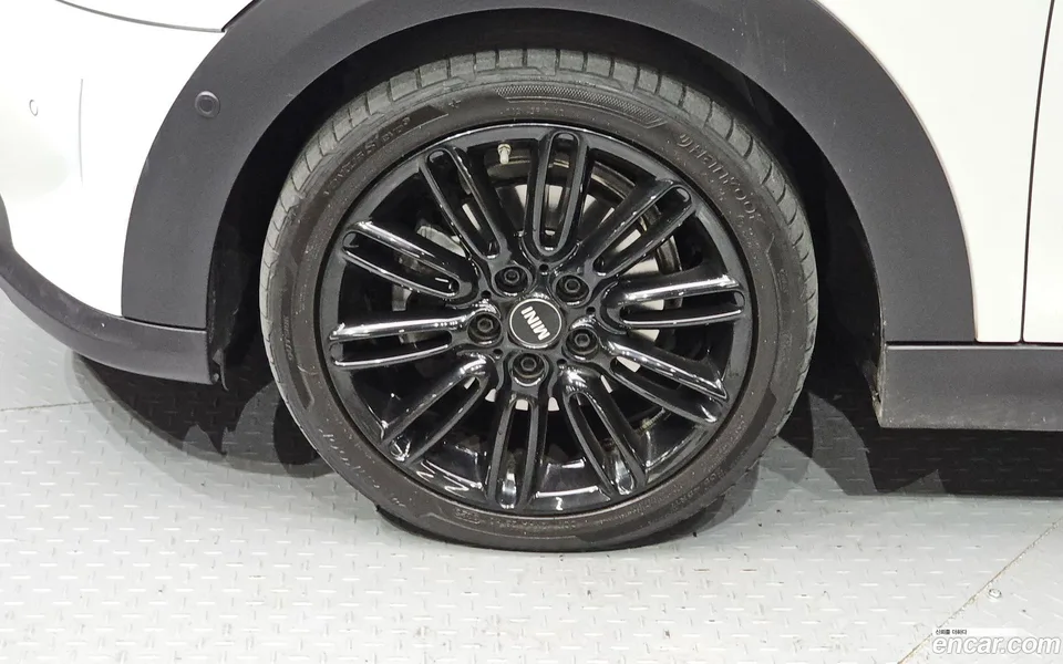 MINI Cooper 2023 — миниатюра 5