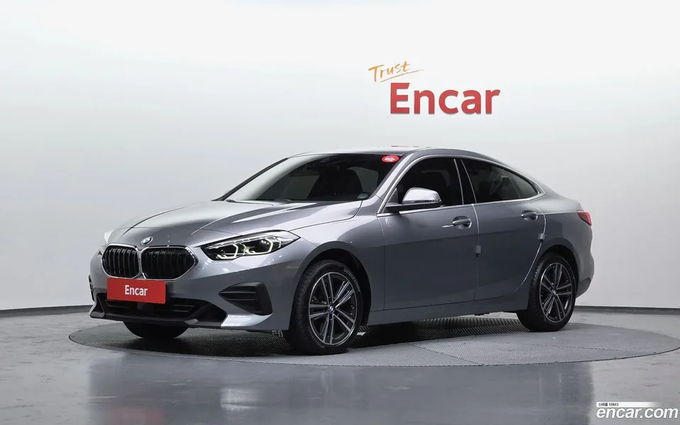 BMW 2 Series Gran Coupe 220i 2022 — фото 1, купить с доставкой в Москву