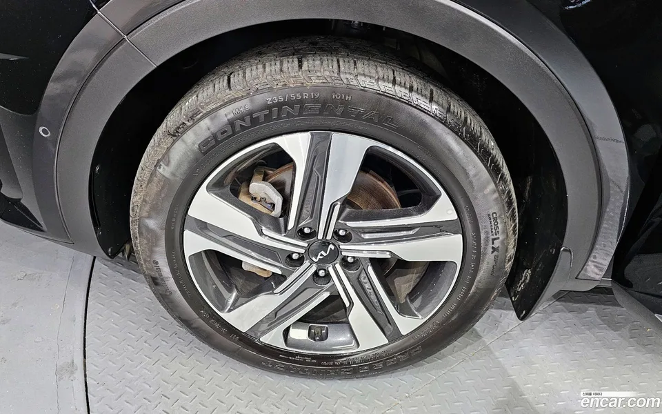 Kia Sorento HEV 1.6 2WD 2023 — миниатюра 5