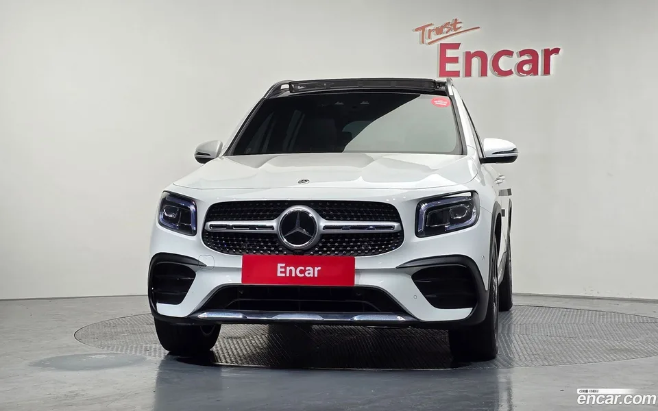 Mercedes-Benz GLB-Class GLB250 4MATIC 2022 — миниатюра 3