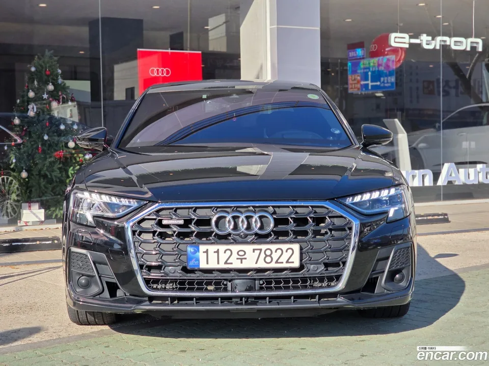 Audi A8 55 TFSI LWB 2022 — миниатюра 3