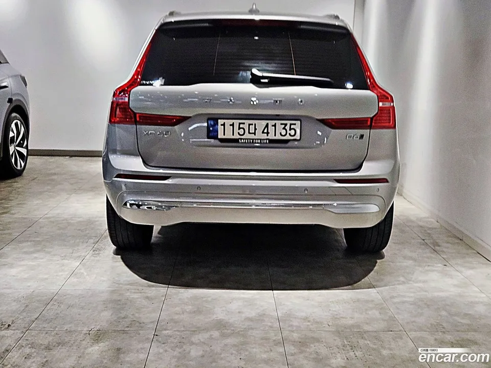 Volvo XC60 B6 2023 — миниатюра 4
