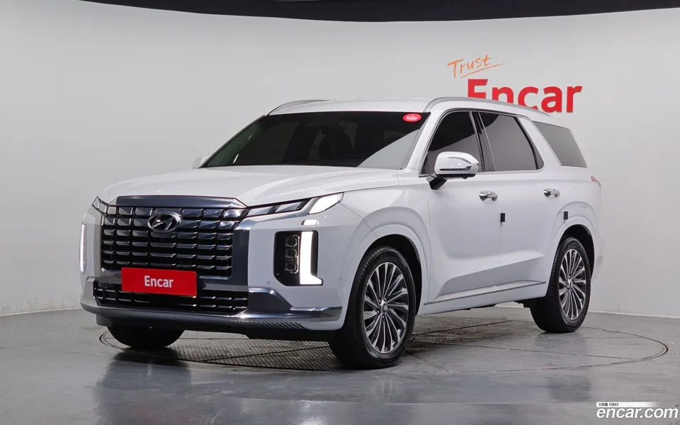 Hyundai Palisade 2.2 2WD 2024 — фото 1, купить с доставкой в Москву