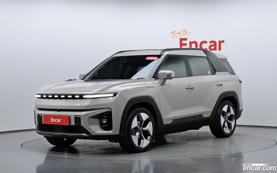 KG Mobility Torres EVX E7 2024 — фото 1, купить с доставкой в Москву