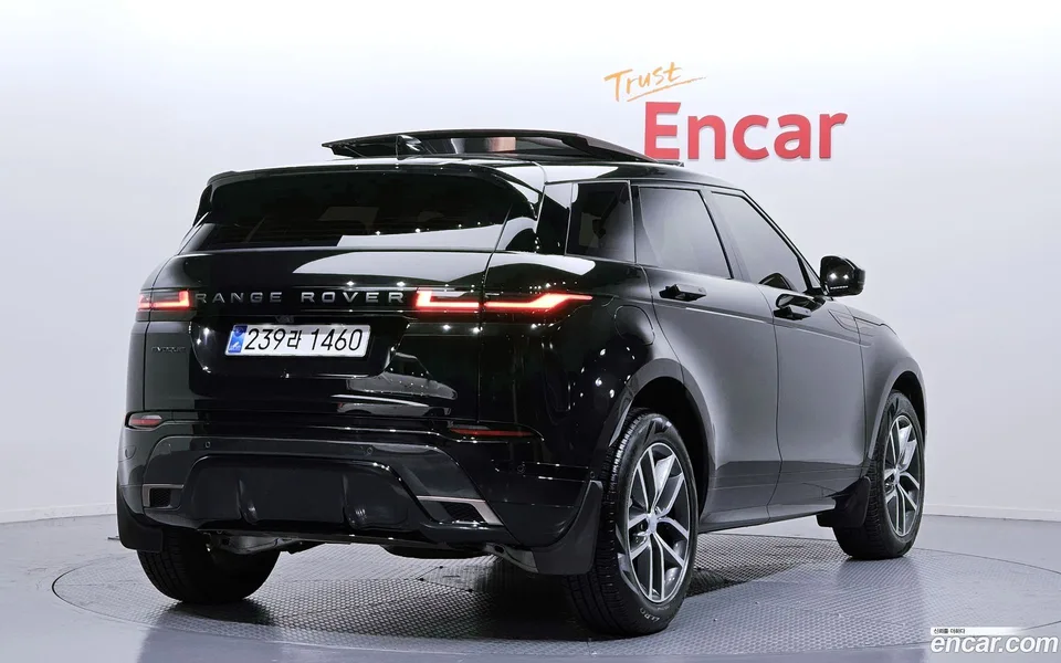 Land Rover Range Rover Evoque P250 SE 2025 — миниатюра 2