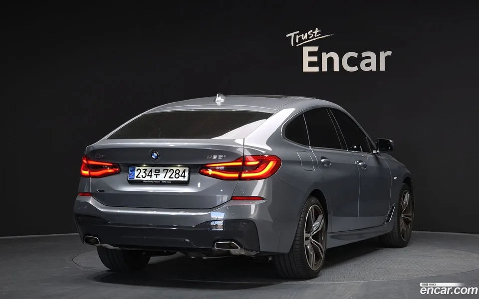 BMW 6 Series GT 630i xDrive M 2023 — миниатюра 2