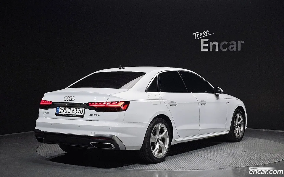 Audi A4 40 TFSI 2022 — миниатюра 2