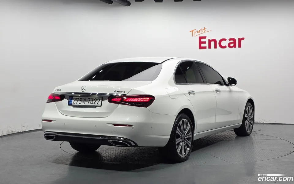 Mercedes-Benz E-Class E350 4MATIC 2023 — миниатюра 2