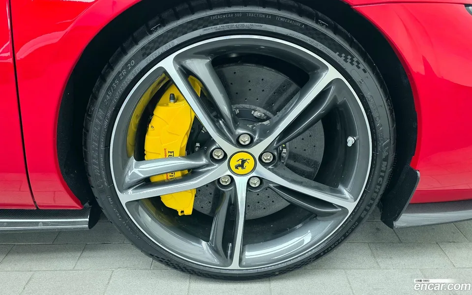 Ferrari 296 GTB 3.0 V6 2024 — миниатюра 5