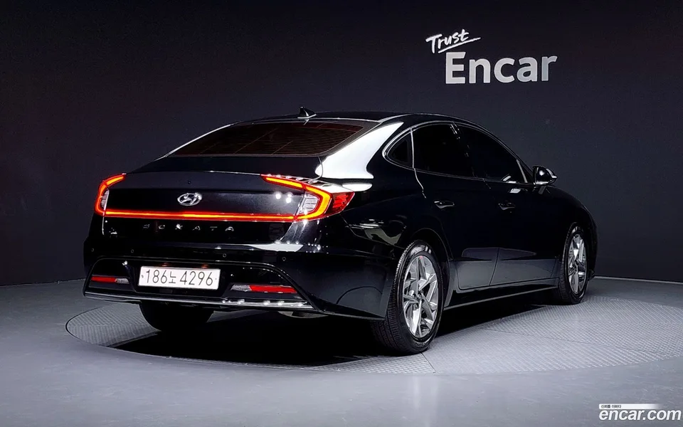 Hyundai Sonata 2.0 2022 — миниатюра 2