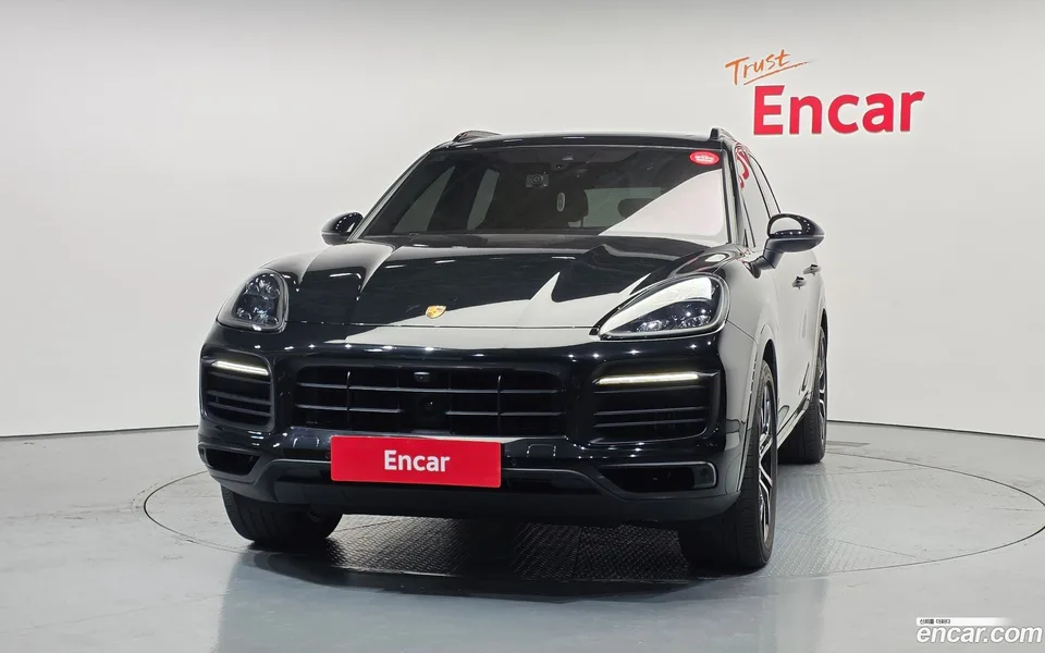 Porsche Cayenne 3.0 2023 — миниатюра 3